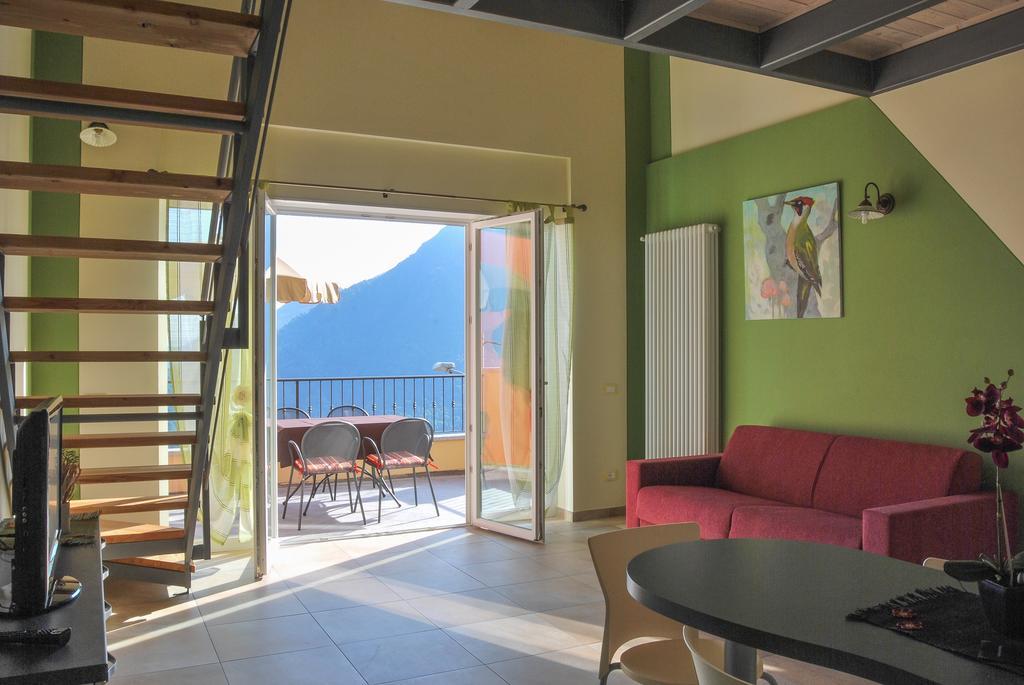 Residence Usignolo Trarego Εξωτερικό φωτογραφία