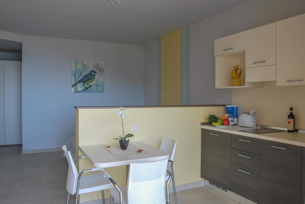 Residence Usignolo Trarego Δωμάτιο φωτογραφία